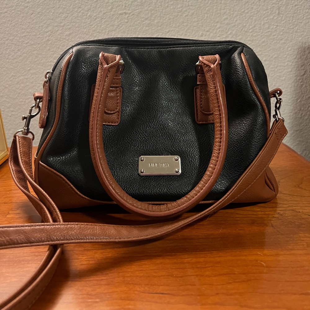 Nine West Purse - Picture 1 of 2